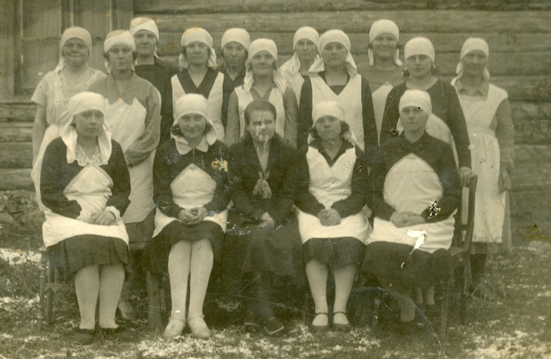 Varesmetsa küla keedukursus, juhendaja Amanda Malm