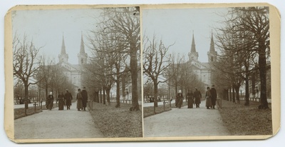 Tallinn, Kaarli puiestee, behind the Kaarli Church.  duplicate photo