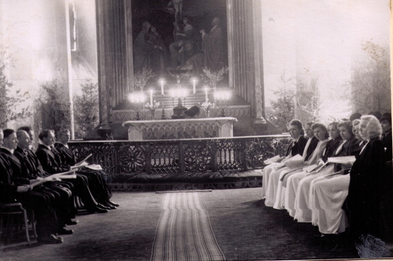 Oleviste kirikus. V. Kuljus ja pastor Pärn