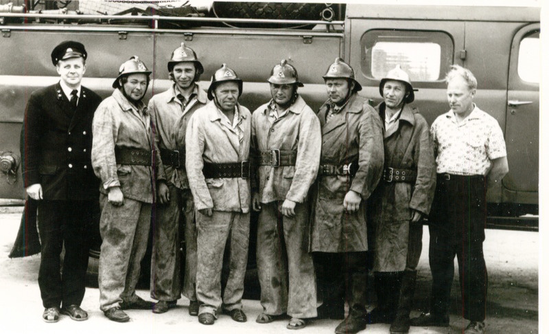 Iisaku VT komando, vas: Lepisk, Kalju,; lembit Mägimaa, Viktor Valdre, A. Aimre, Endel Aasa; Kaldi Valdre; N. Peep, Samuel Bogdanov