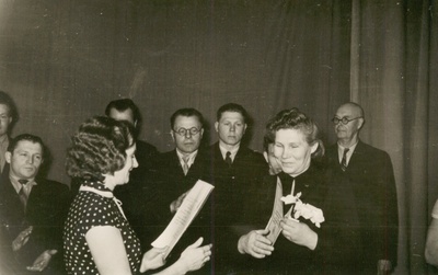 Iisaku koorijuhi Ella Tamme juubelikontsert 1959. a  similar photo