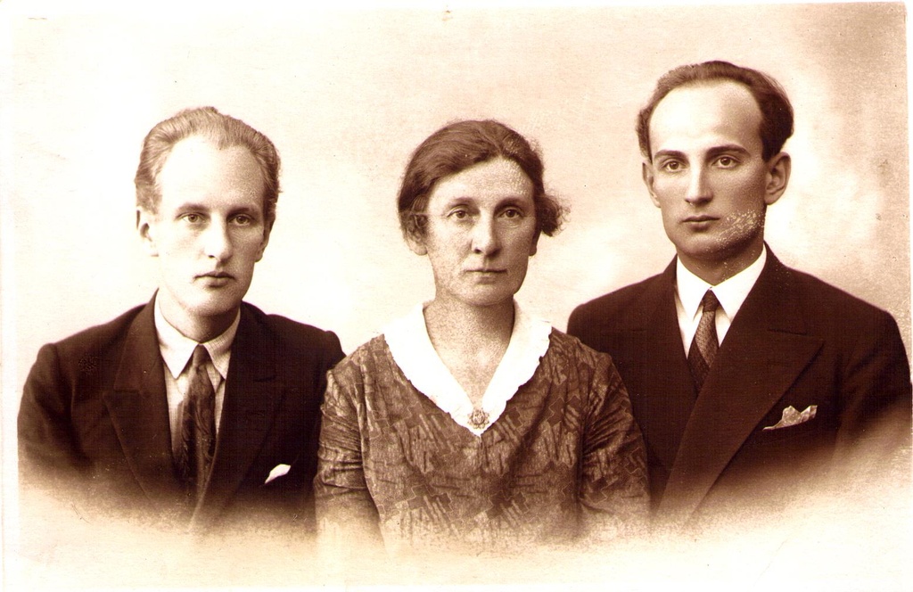 Villem, Gertruth (Hansen) ja Roberth Voore