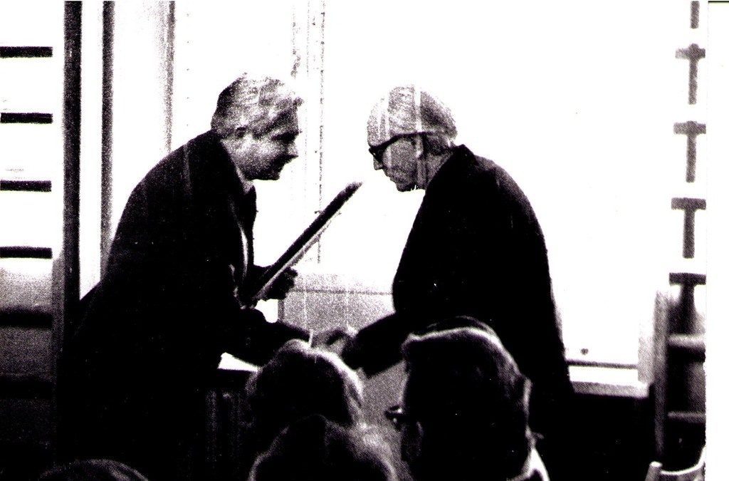 V kodu-uurijate konverents. Hans Tilgre ja Daniel Vardja