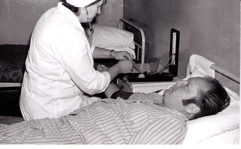 Iisaku haigla velsker Hilda Saare