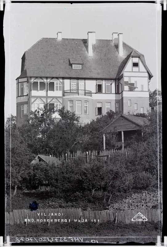 fotonegatiiv, Viljandi, Pikk tn 33, G. Rosenbergi maja u 1915 foto J. Riet