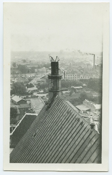 Tallinn, Oleviste Church, burned corstnator.