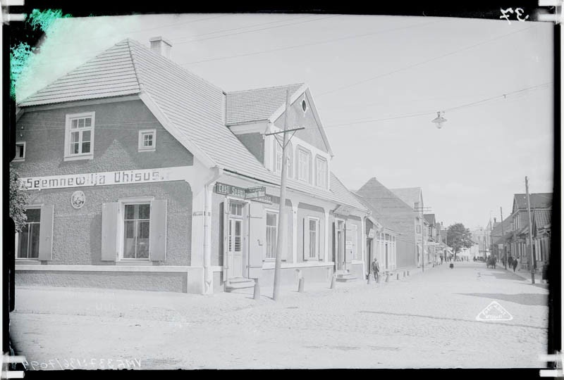 fotonegatiiv, Viljandi, Tartu tänav (piki tänavat algusest)