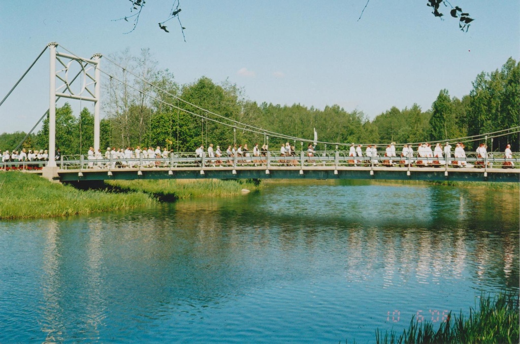 Eesti naislauluseltsi laulupäev Kurgjal 10. juunil 2006. a.