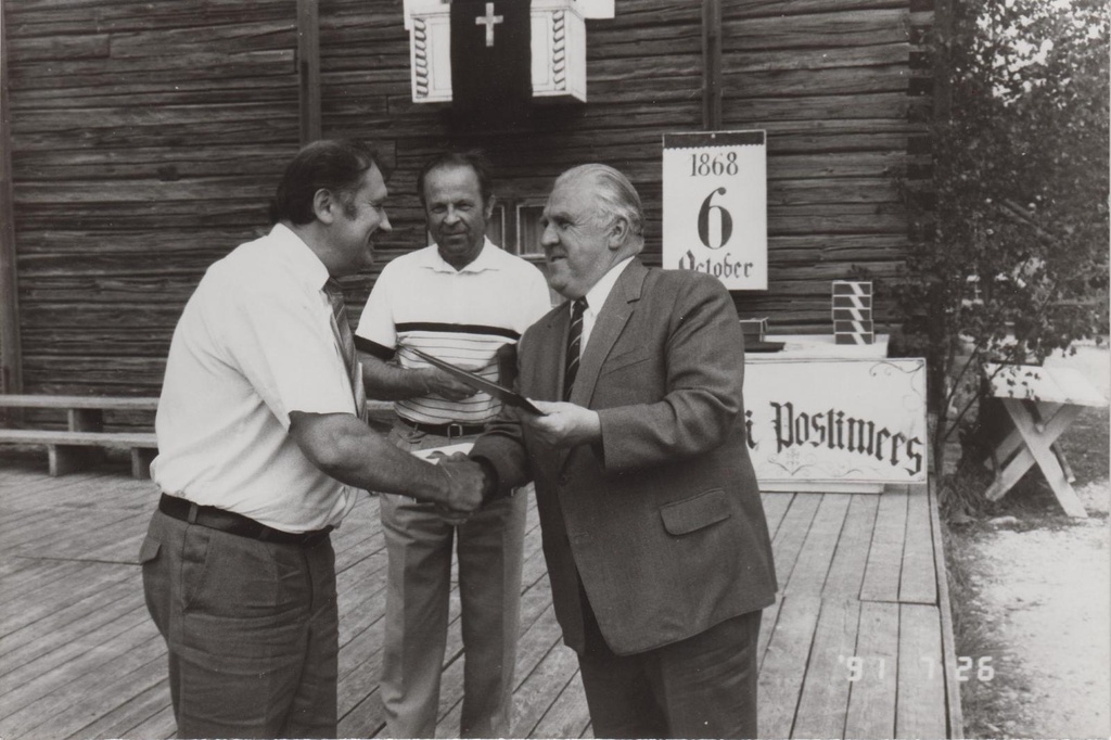 26. juuli 1991. a. toimunud pidustused Kurgjal. C. R. Jakobsoni 150. sünniaastapäev.