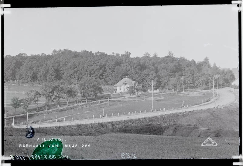 fotonegatiiv, Viljandi, Surnuaiavahi maja (Valuoja)