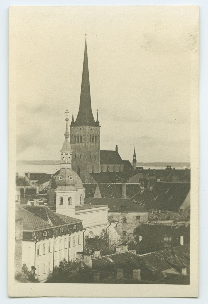 Tallinn, view of the Churches of the LORD and of the Olevis from the west.