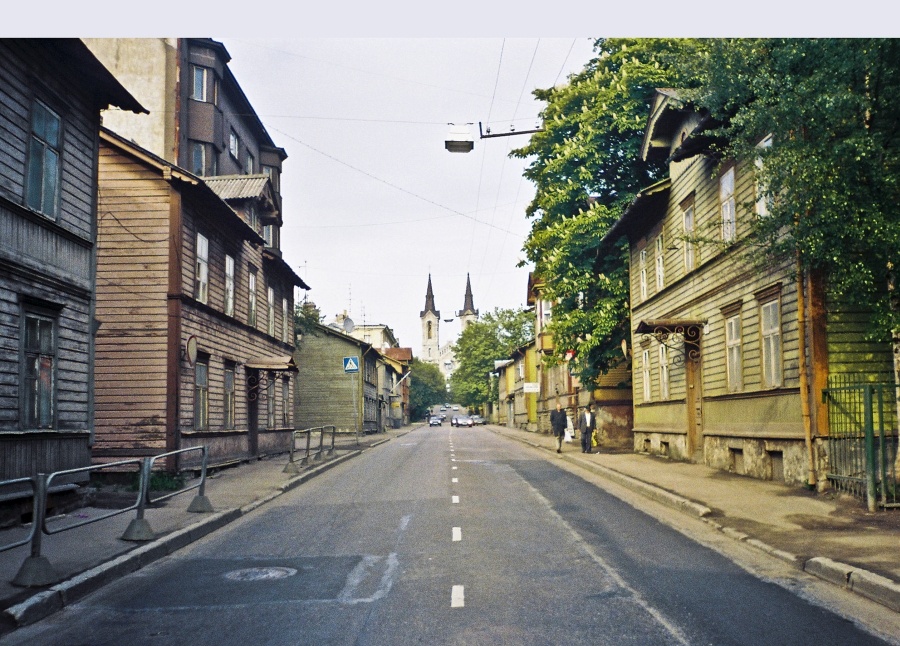Kassisaba, Luise Street, view before the Koidu Street cross towards the Church of Karl.