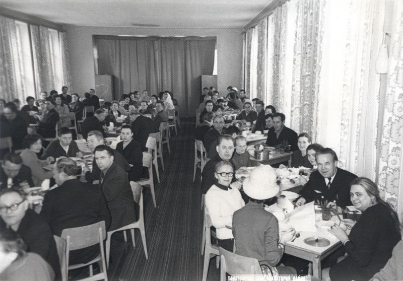 Foto. Sanatoorium Laine söögisaalis. 1969. Foto: H. Alver.
