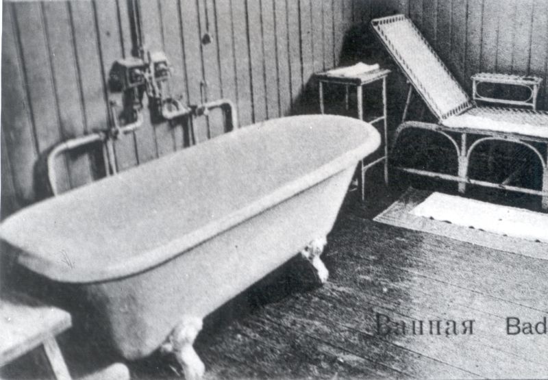 Foto. Krusenstern-Arroneti mudaravila üks vannitubadest, ca 1910. 1967. Ü. p. M. Arro.