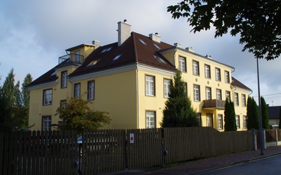 Rakvere, korterelamu Vene tänaval rephoto