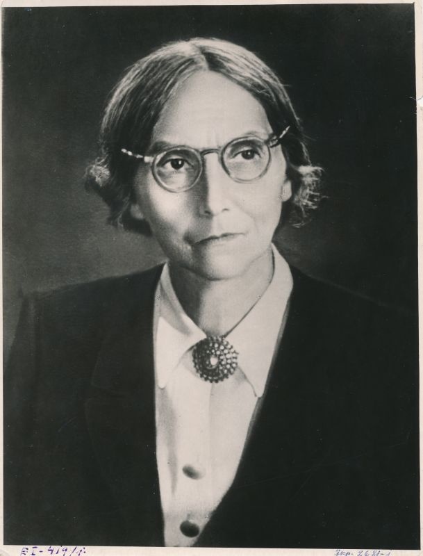 Foto. Eugenie Cotton, Prantsusmaa Sevres'i Ecole Normale direktor, Stalini rahupreemia 1950 laureaat