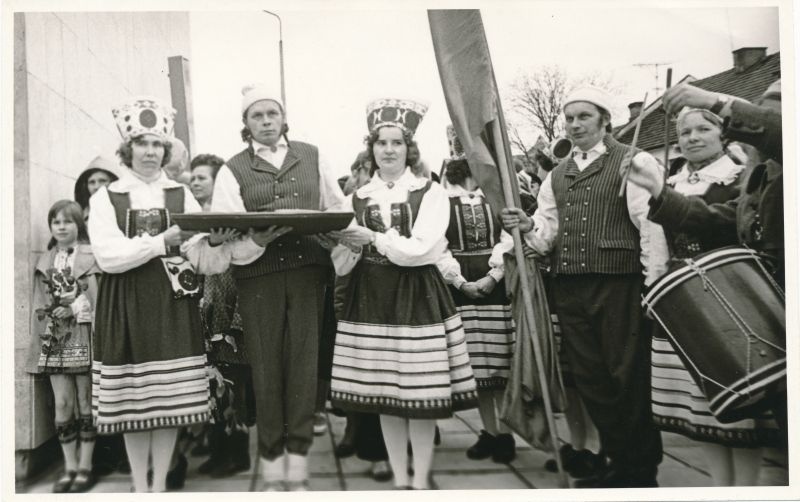 Haapsalu Rajooni Kultuurimaja avamisel 26.04.1975.a.