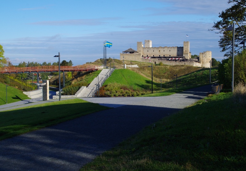 Saksa DV Schwerini ringkonnast Eestisse saabunud sõprusrongi külalisi Rakvere rajoonis rephoto