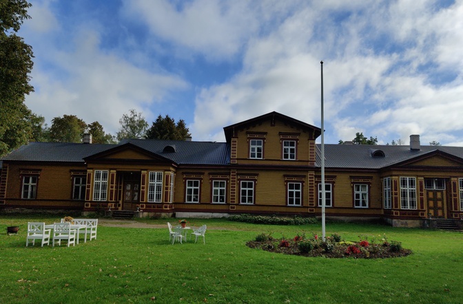 Kulina Manor rephoto