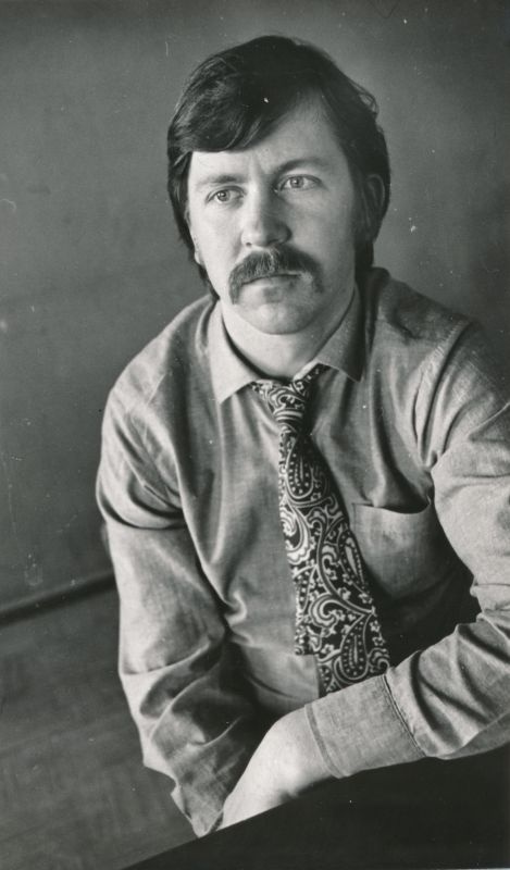 Foto. Tiit Joost, ajalehe "Töörahava Lipp" kirjade osakonna juhataja.
Foto: Harles Pilter, 1982. a.