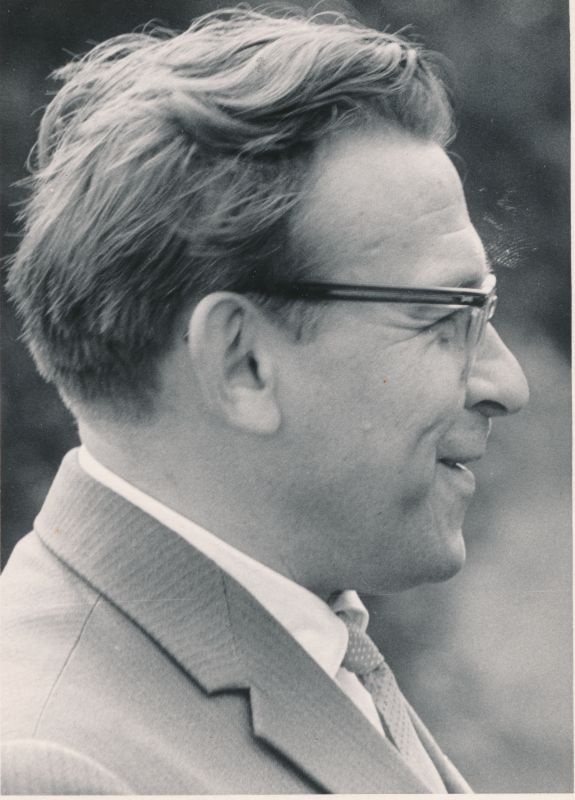 Foto. Haapsalu rajooni koolide õpetajate laager Rannakülas, august 1964.a. Fotol ENSV haridusminister F.Eisen. Foto: Ilmarine Möldri.