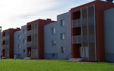 Rakvere, korterelamu rephoto