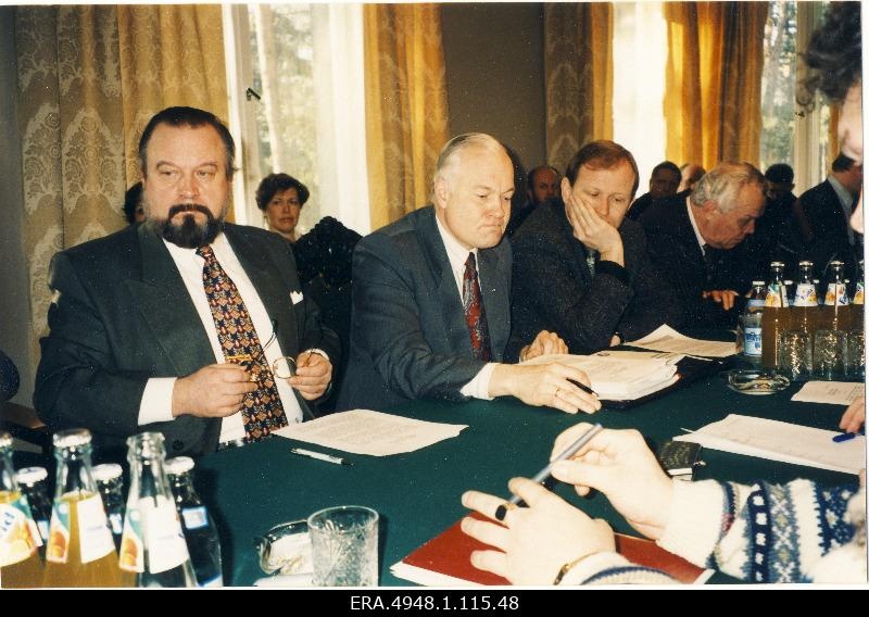 Seminar "Policy of the Concert Party and Estonia '96". Participants.