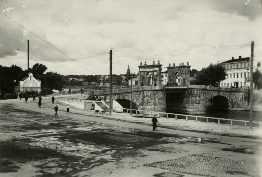 Stone sild in Tartu, view