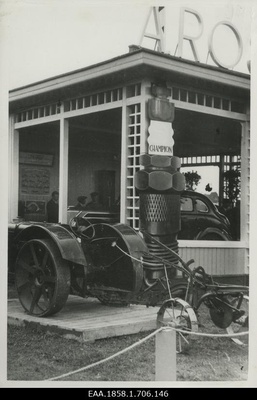 Ford's authorized agency "A.Rosenwald & Co" exhibition pavilion  duplicate photo