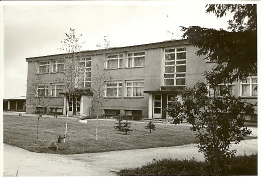 Photo, colony "Majak" new apartment building in Koerus in 1985.