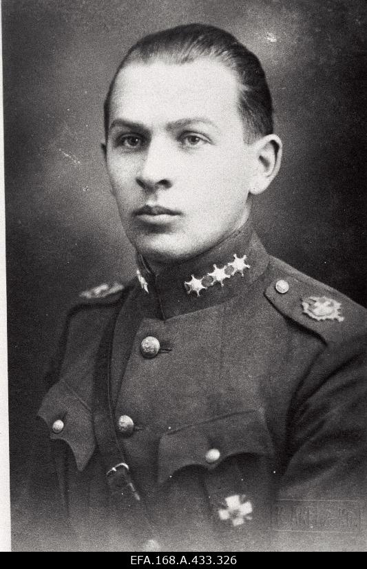 Kaitseliidu Pärnumaa malevkonnad. Õppused, manöövrid, ülevaatused jne.