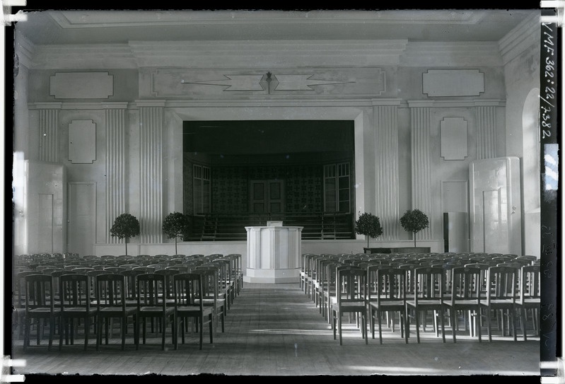 klaasnegatiiv Viljandi Eesti Haridusselts, gümnaasium, saal (Jakobsoni tn 42) 1933 F T. Parri