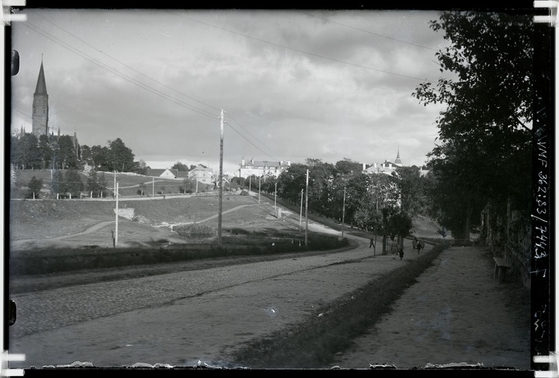 klaasnegatiiv Viljandi, vaade Vaksali teelt linnale 1931 F T. Parri
