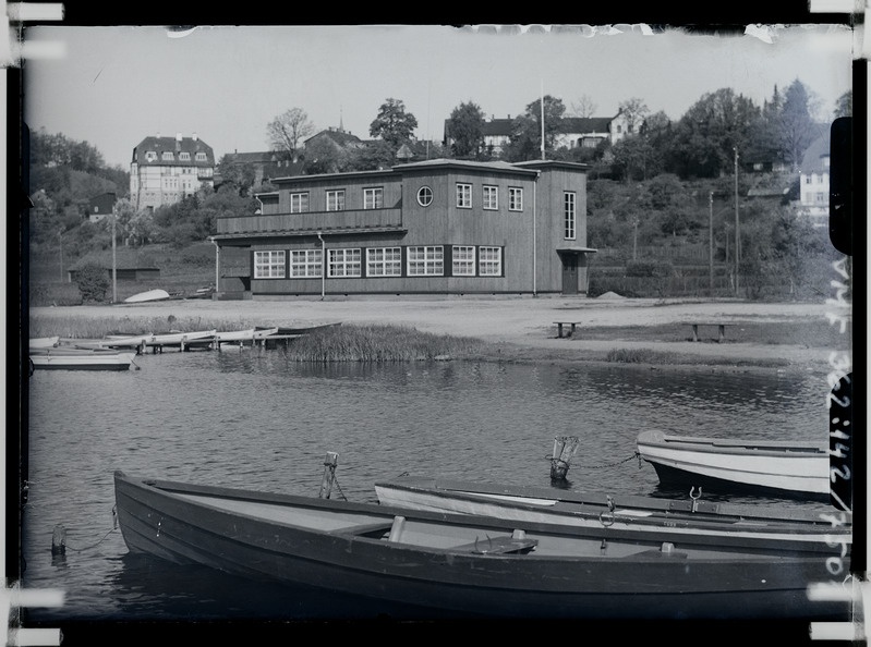 klaasnegatiiv Viljandi, rannahoone (spordiklubi, kasiino) 1939 F T. Parri