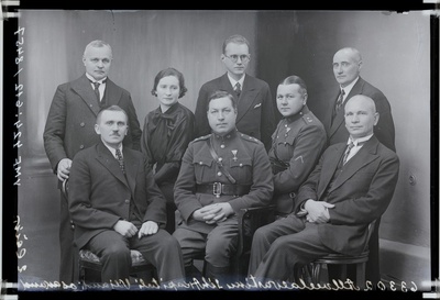 fotonegatiiv, Allveelaevastiku Sihtkapitali Viljandi osakond, grupp, sh Maramaa, Lauri, Vilms, 1935, foto J. Riet  duplicate photo
