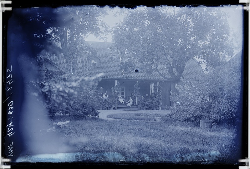 fotonegatiiv, Viljandi khk, R. Siimoni maja, 1924, foto J. Riet