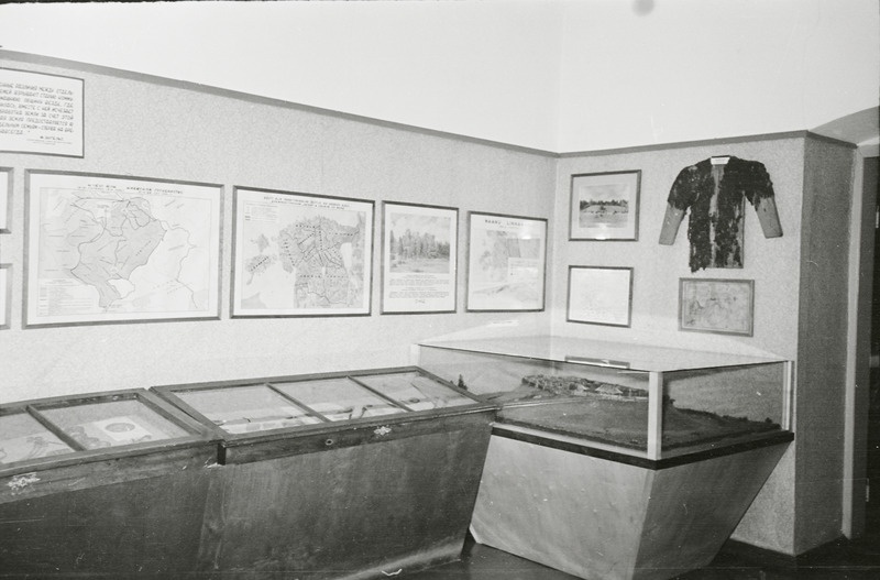 fotonegatiiv, Viljandi muuseum, Lõhavere linnuse makett jm, 1958, foto L. Vellema