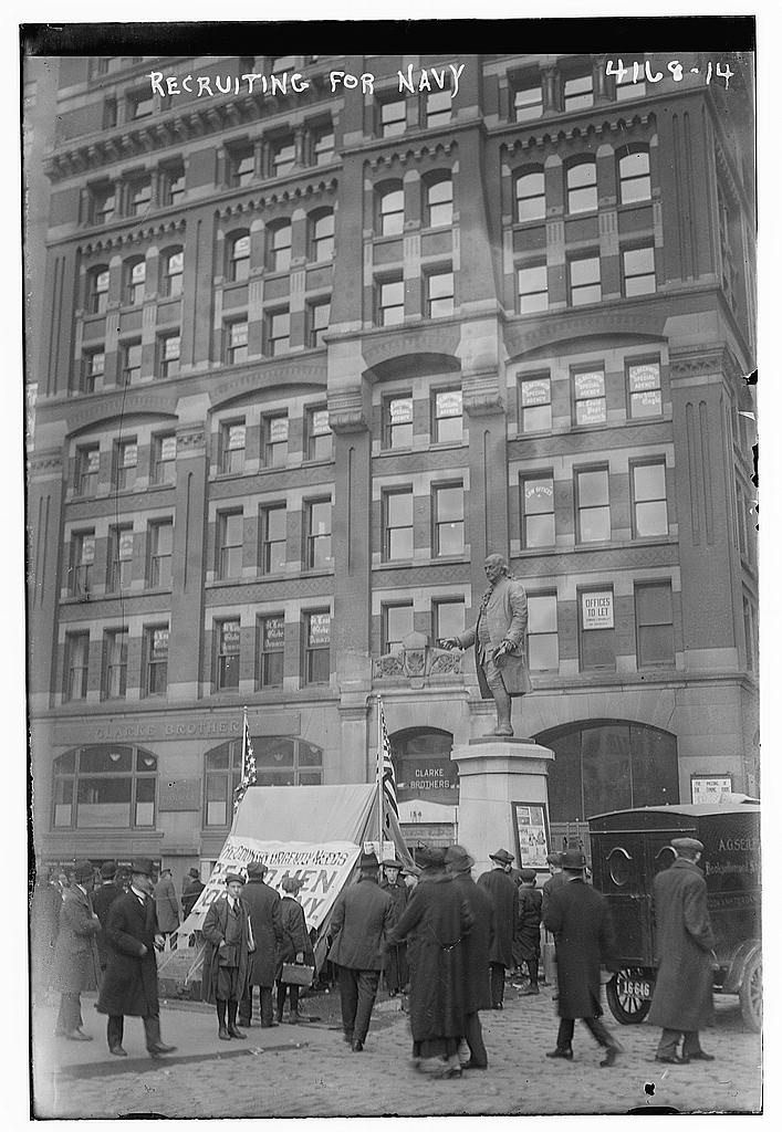 Recruiting for Navy (Loc)
