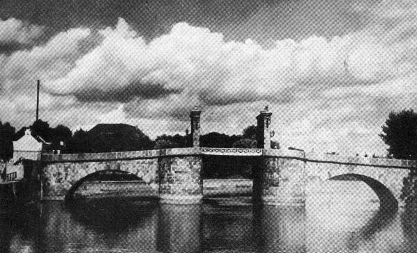 Emajõgi and Kivisild. Tartu, 1939.