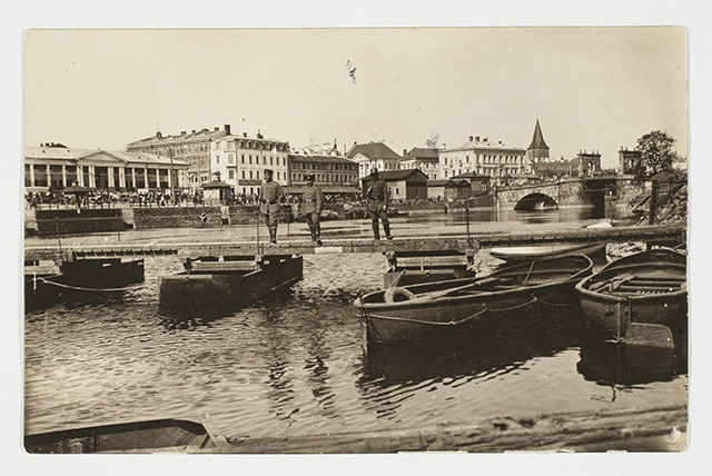 Tartu Stone Bridge and Boat Port
