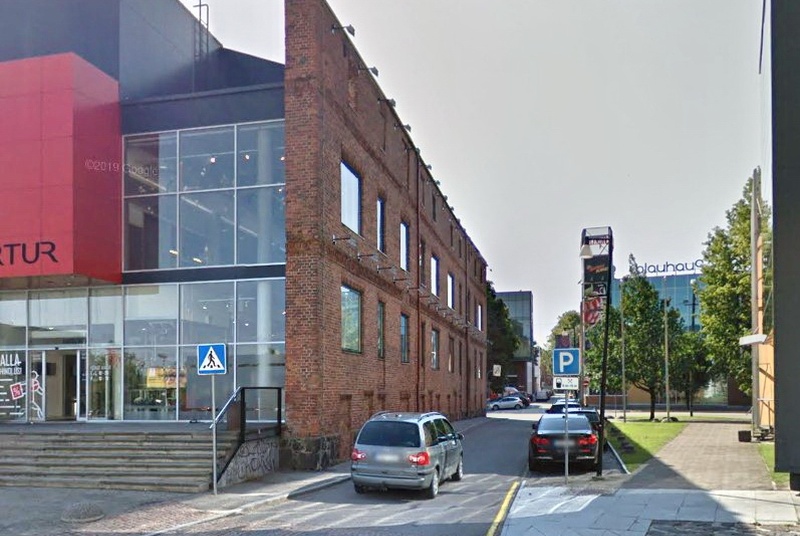 Morning Street and Swedish graves in Pärnu rephoto