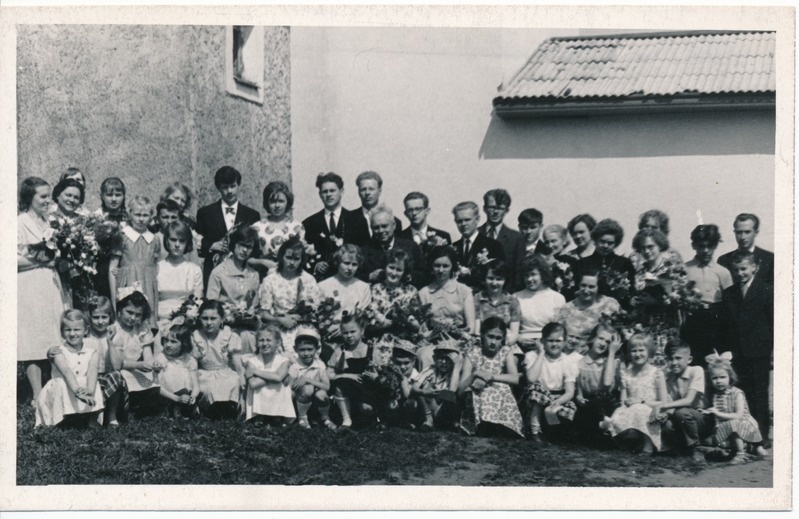 Rakvere Lastemuusikakooli  õpilased  ja õpetajad