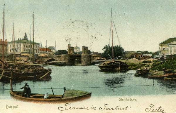 Emajõgi: boat ride (transit), lodges on the shore, Kivisild, city centre buildings. Tartu, ca 1908.