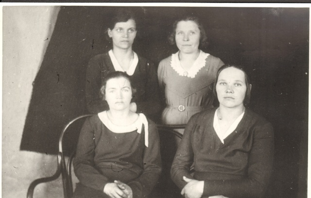 Photocopy, Cord family company management