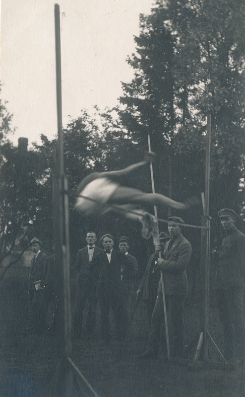 Maakondlikud kergejõustikuvõistlused Rakvere Rahvaaias