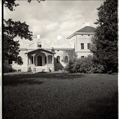 Viljandi mõis  duplicate photo