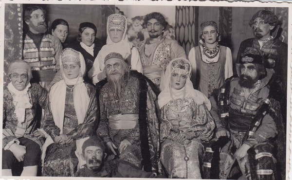 Narva Vene Teater. Näitetrupp pärast etendust Vassilissa Melentjevna