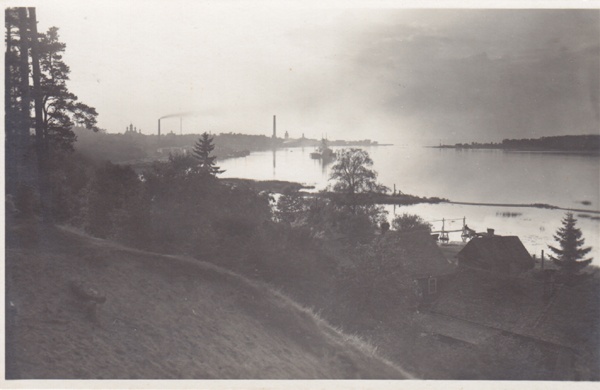 Narva jõgi Narva linna lähistel