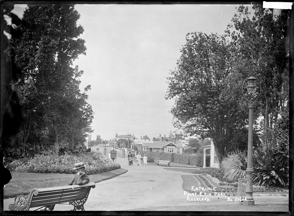 Entrance to Point Erin Park, Auckland