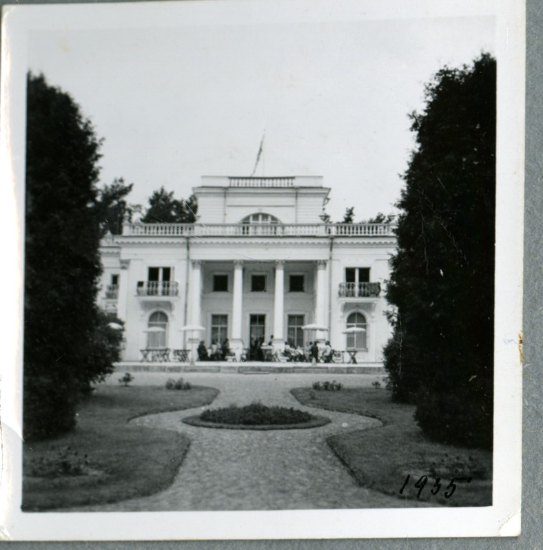 Narva-Jõesuu. Villa Capriccio